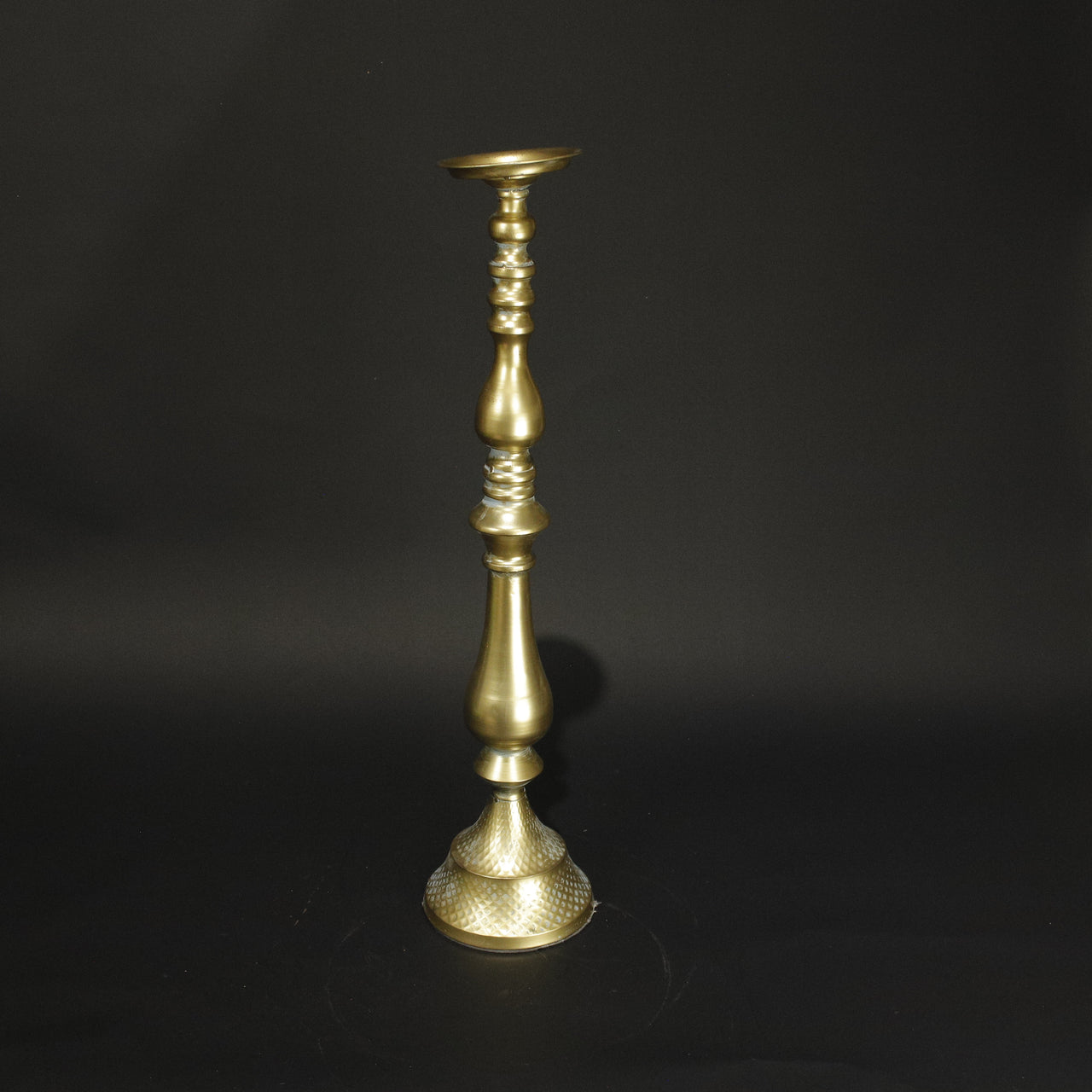 HCHD9751 - M Tall Trumpet Candle Holder