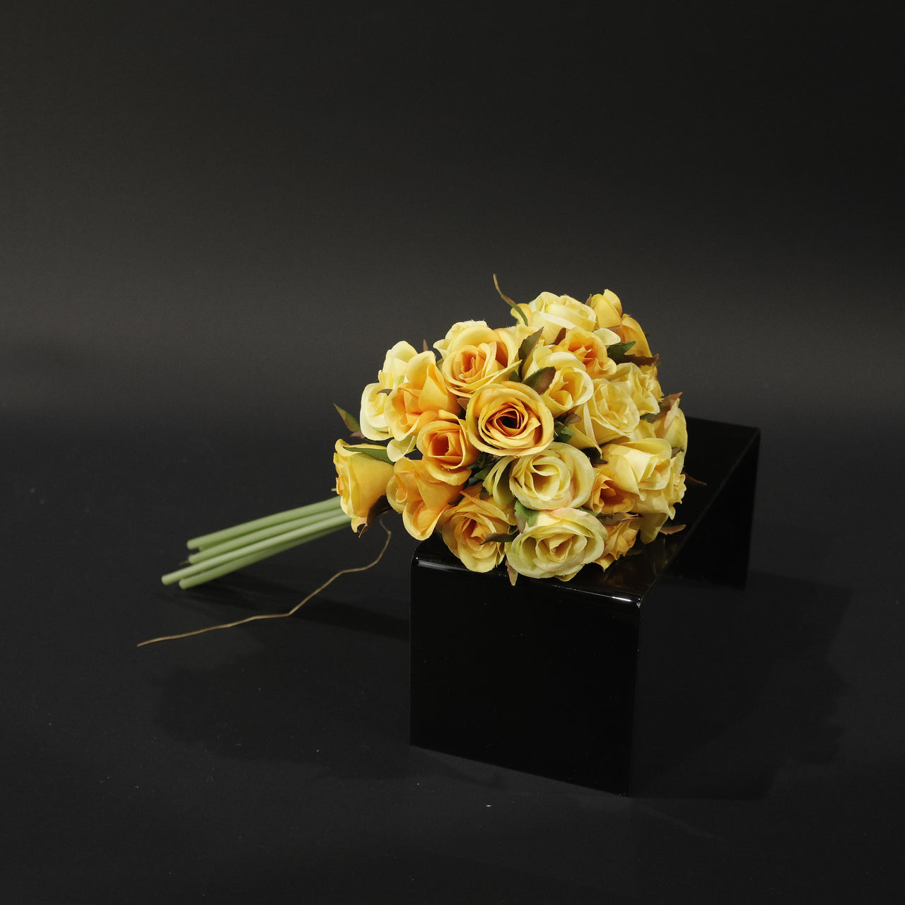 HFL11201 - Yellow Mini Rose Bud Bq