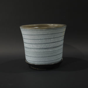 HHD10997 - L Speckled Green Tulip Pot