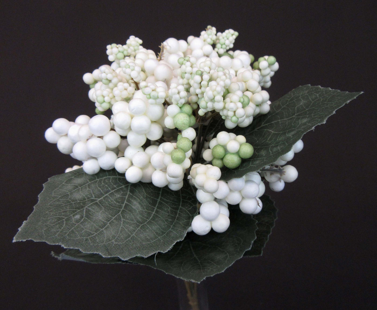 HCFL5487 - White Berry Bouquet