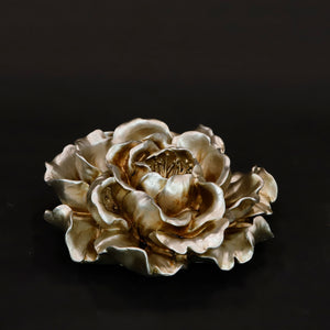 HCHD5393 - Silver Peony Medium