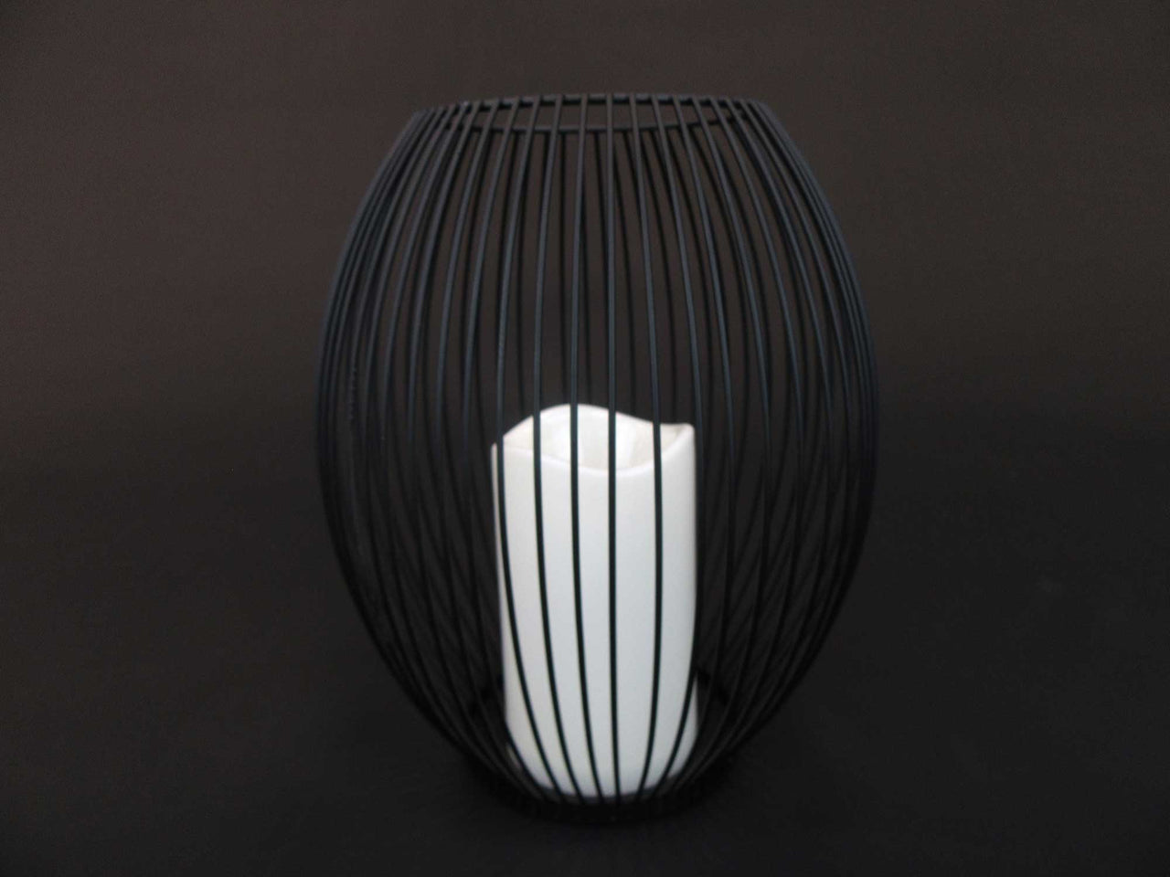 HCHD5885 - Black Oval Candle Holder - L