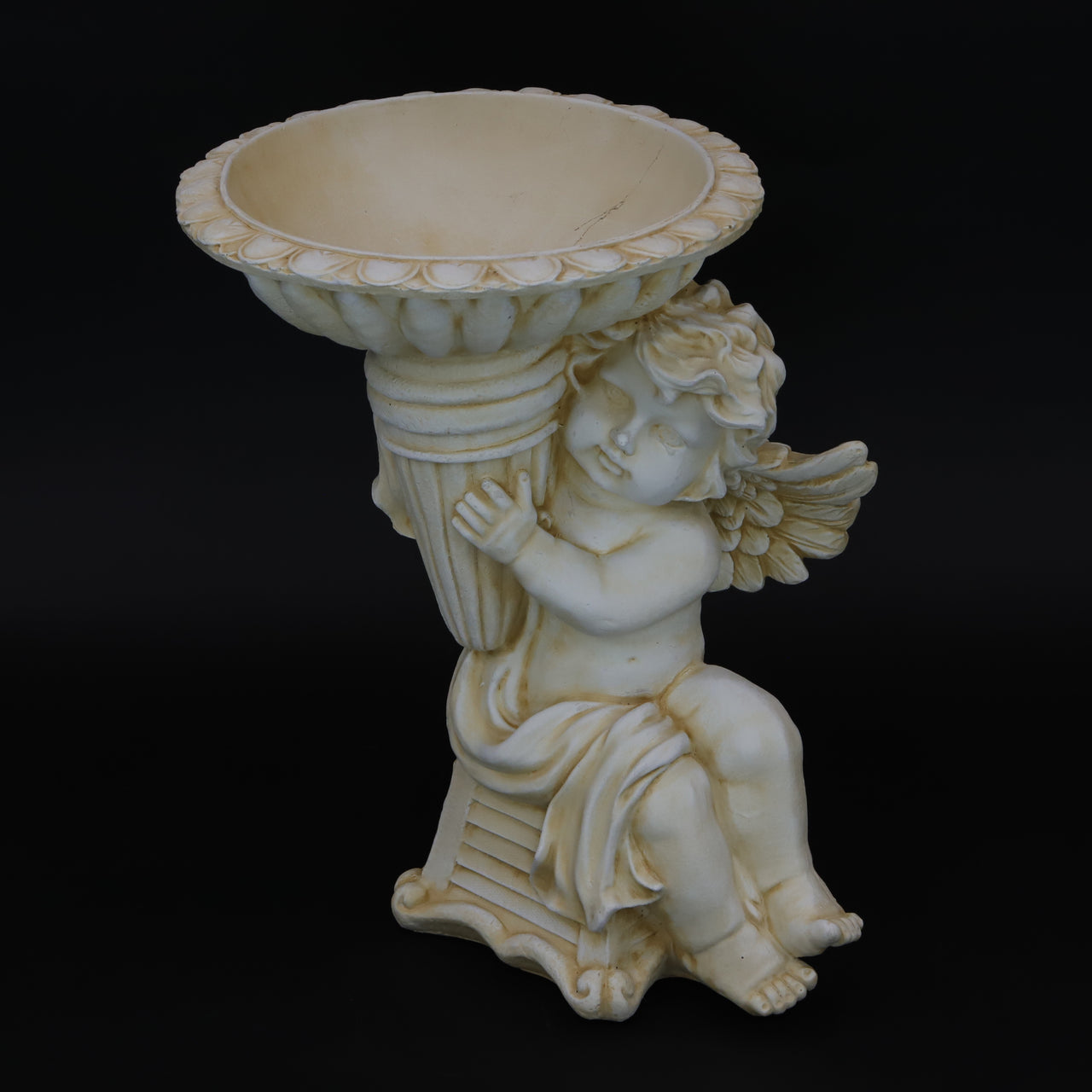 HCHD6551 - Sitting Cupid Birdbath