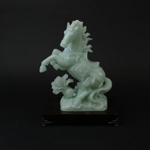 HCHD6881 - Green Jade Jumping Horse