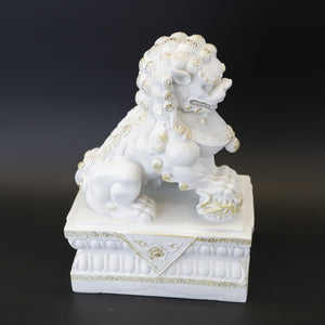 HCHD7737 - Cream Foo Dog